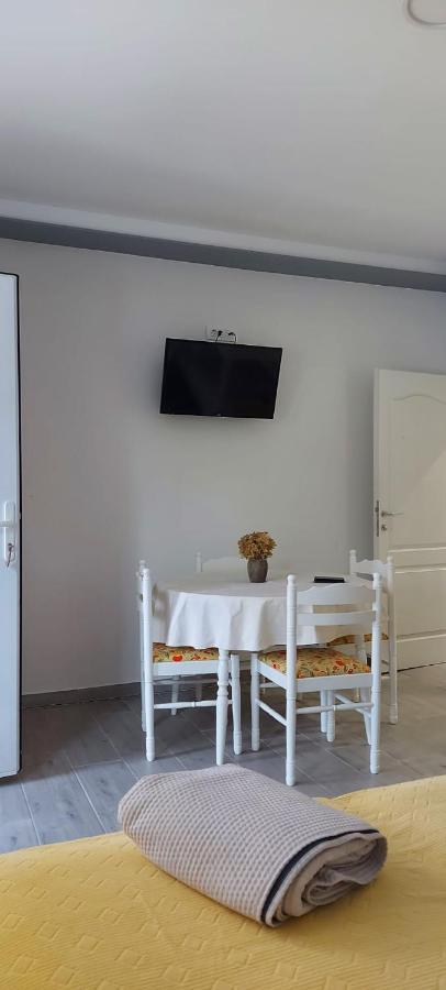 Top Location Živogošće Eksteriør billede