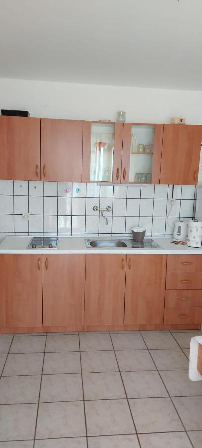 Top Location Živogošće Eksteriør billede